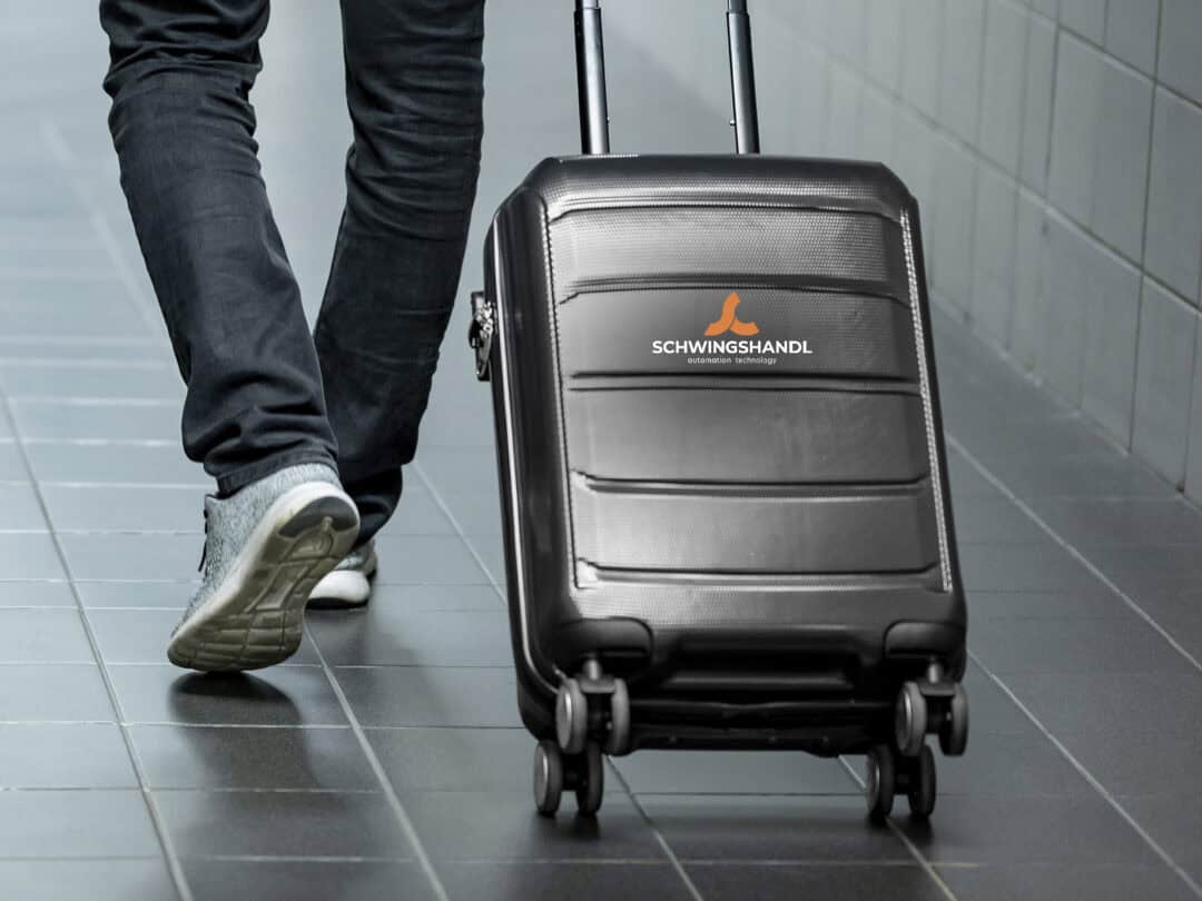 Bei technischen Problemen entsenden wir kurzfristig qualifizierte Techniker:innen, die Reparaturen, Ersatzteilwechsel und Einstellarbeiten direkt vor Ort durchführen.