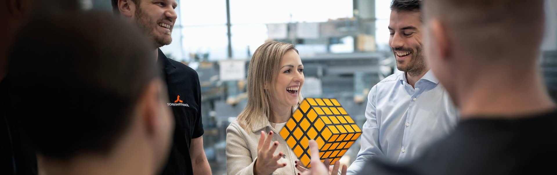 Dank klarer Prozesse, hoher Eigenverantwortung und Geschwindigkeit setzen wir Projekte effizient, präzise und termingerecht um.