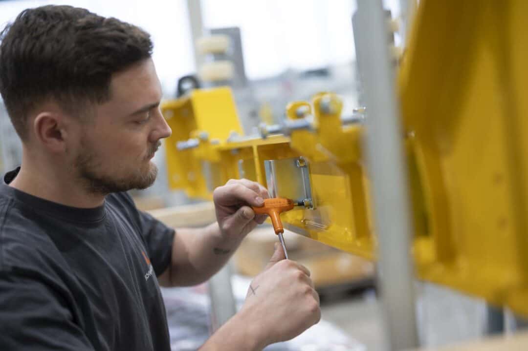 Your power team for customized intralogistics solutions
