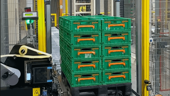 Stapelmaschine Für Palettierte IFCO Kisten